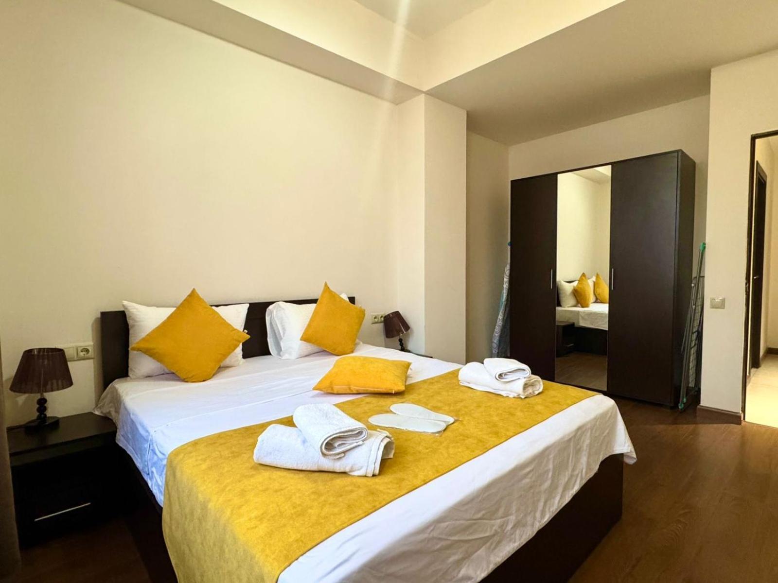Ns Apartments In Yerevan City Centre Ngoại thất bức ảnh