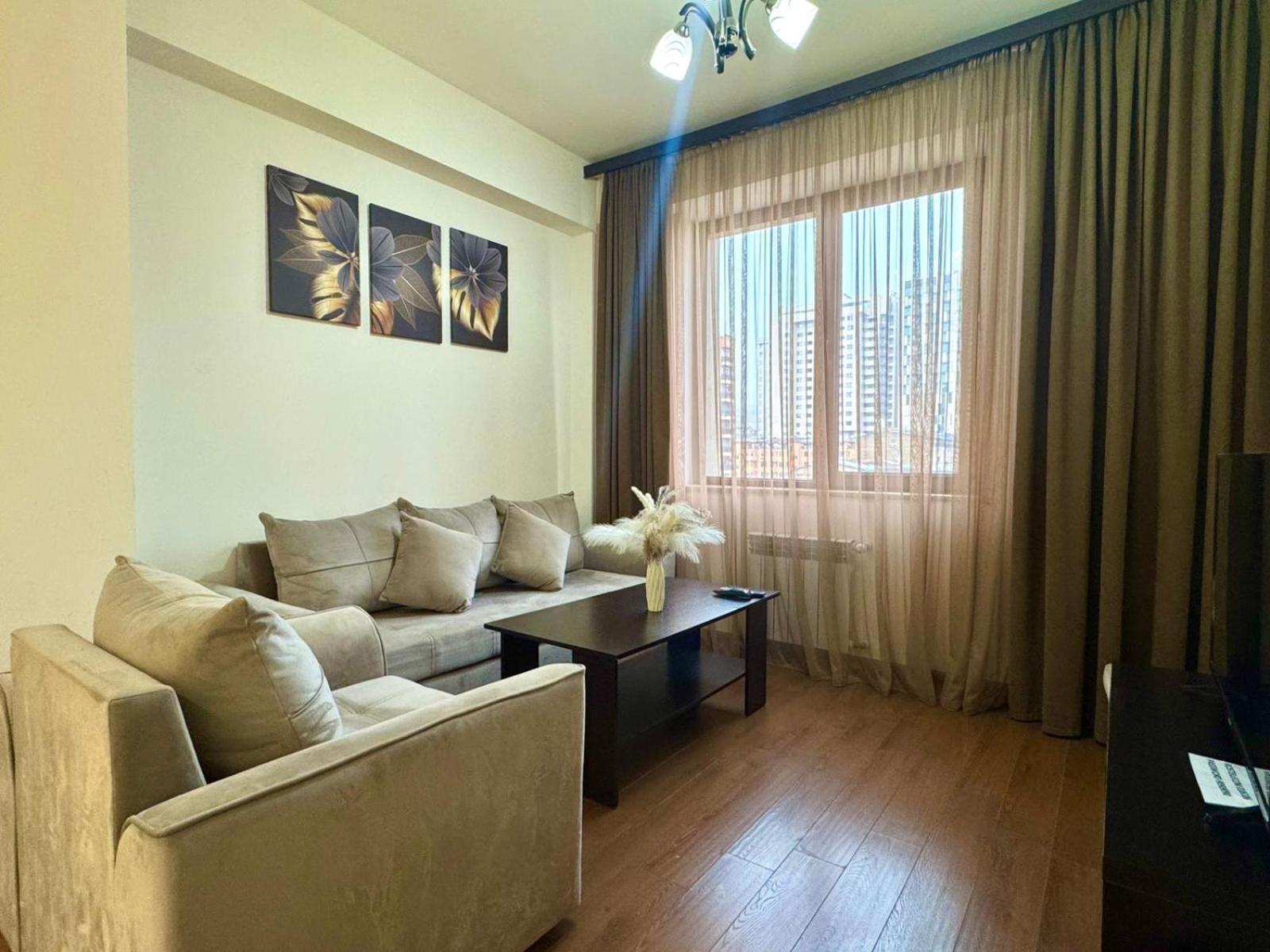 Ns Apartments In Yerevan City Centre Ngoại thất bức ảnh
